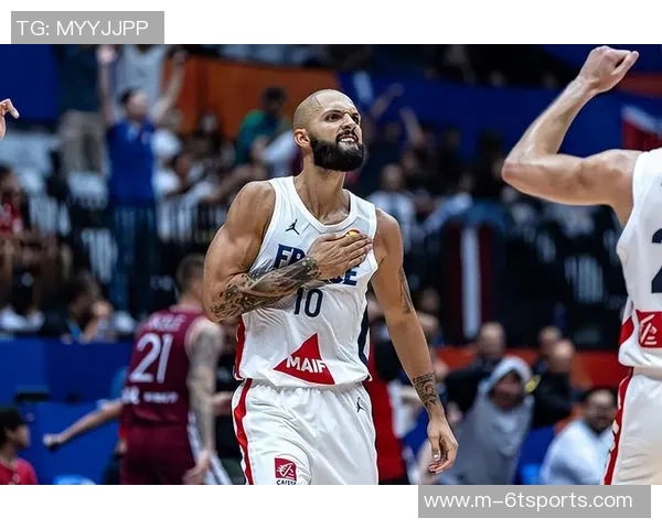 戈贝尔直言球队缺乏拼搏精神与责任感呼吁改善现状