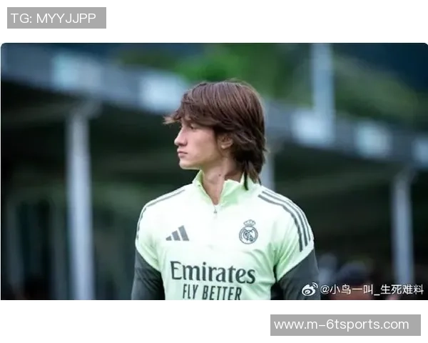 多特等多支球队关注皇马18岁中卫霍安马丁内斯但他预计继续留队