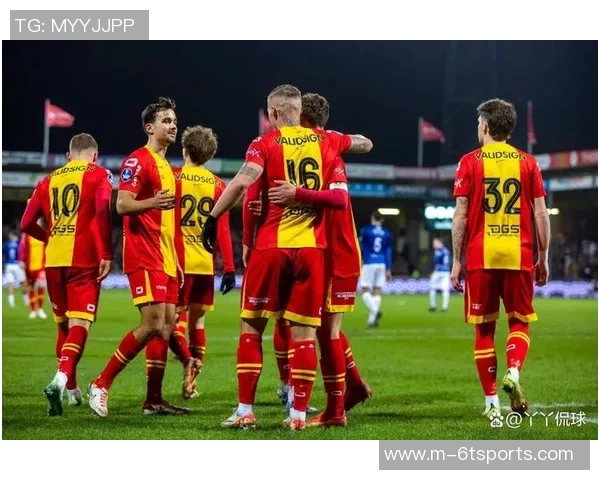 荷媒报道前进之鹰创下荷兰足坛新纪录单场更换八名球员引发热议